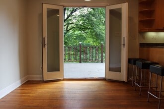 6107 Maylane Dr in Baltimore, MD - Building Photo - Building Photo