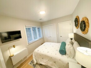 75 Thorndike St in Cambridge, MA - Building Photo - Building Photo