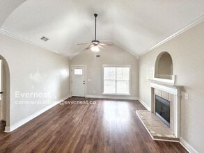 116 Moss Stone Ln in Calera, AL - Building Photo - Building Photo