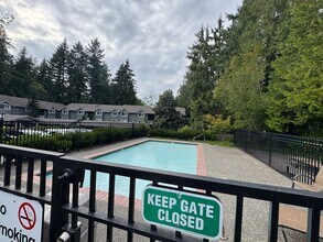 TWO FREE WEEKS - Country Club Condo! in Mill Creek, WA - Building Photo - Building Photo