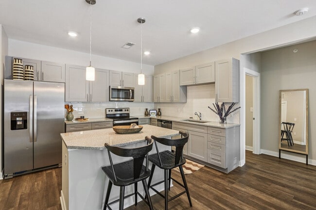 Founders Pointe Apartments