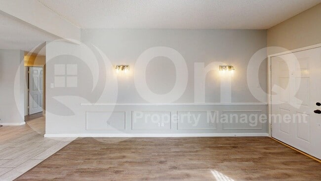 6113 Justin Ct in Watauga, TX - Building Photo - Building Photo