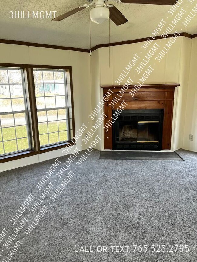 1226 S Bloomington St in Greencastle, IN - Building Photo - Building Photo