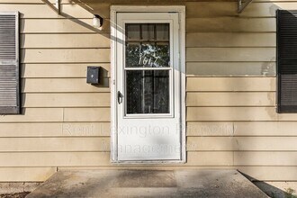 1617 Liberty Rd in Lexington, KY - Foto de edificio - Building Photo