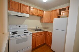 38 Gardner St, Unit 33 in Boston, MA - Building Photo
