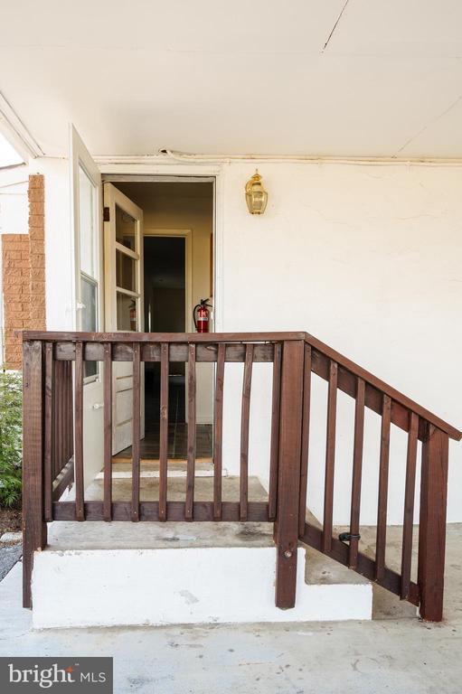 108 Martin Dr in Winchester, VA - Building Photo - Building Photo