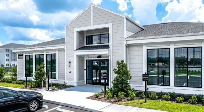 18772 Grand Live Oak Blvd, Unit C3 in Land O Lakes, FL - Building Photo - Building Photo