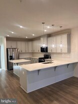 8220 Longford Rd in Millersville, MD - Building Photo