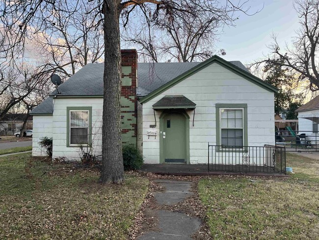 property at 2301 Bullington St