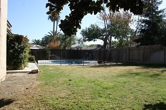 7317 Wilford Ct in Bakersfield, CA - Building Photo - Building Photo