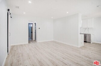 722 Lincoln Blvd in Santa Monica, CA - Building Photo - Building Photo