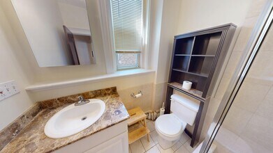 95 Centre St, Unit 3 in Boston, MA - Building Photo - Building Photo