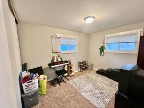 103 W Lincoln St in Normal, IL - Building Photo - Building Photo