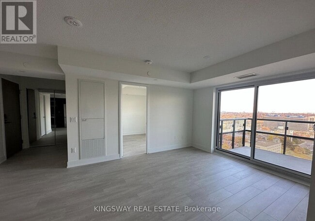 10 Eva Rd in Toronto, ON - Building Photo - Building Photo