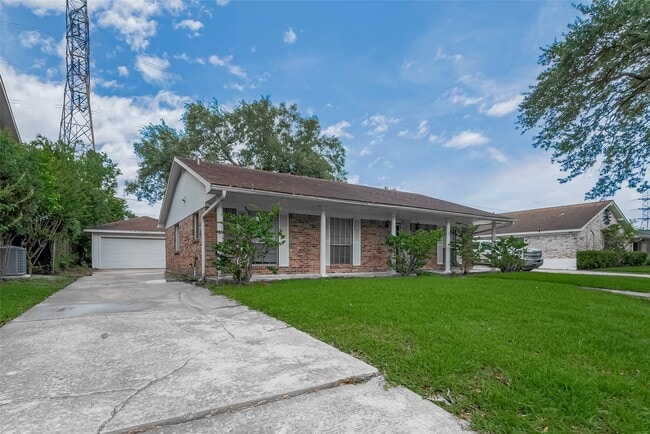 9126 Willow Meadow Dr in Houston, TX - Building Photo - Building Photo