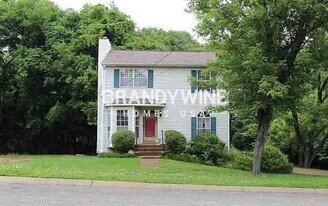 924 Ilawood Dr in Nashville, TN - Building Photo