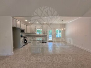 11 Birsay Cir in Bella Vista, AR - Building Photo - Building Photo