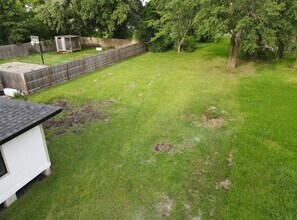 310 N Bank St in Lake Charles, LA - Building Photo - Building Photo