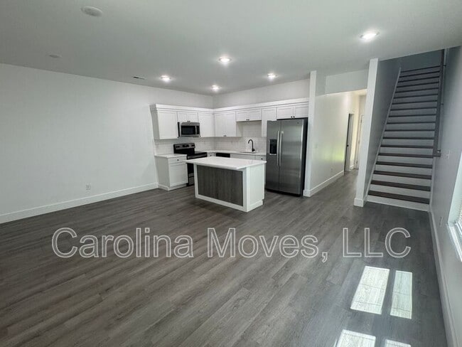 4048 Parris Bridge Rd in Boiling Springs, SC - Building Photo - Building Photo