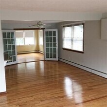 41 Loomis St, Unit 41 in Cambridge, MA - Building Photo - Building Photo