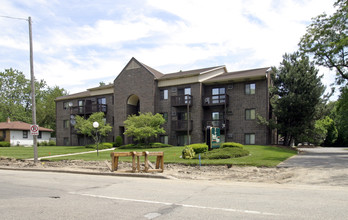 Park View Apartments in Grand Rapids, MI - Foto de edificio - Building Photo