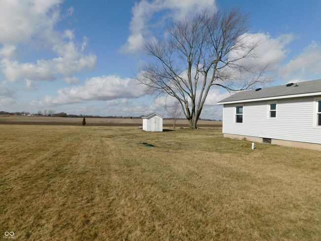 6170 N State Rd 39 in Lebanon, IN - Foto de edificio - Building Photo