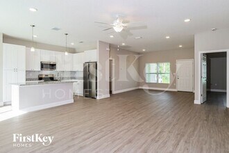 3150 Halsey Ave SE in Palm Bay, FL - Building Photo - Building Photo