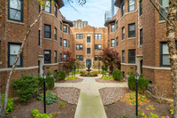 522-530 W Cornelia Ave in Chicago, IL - Foto de edificio - Building Photo