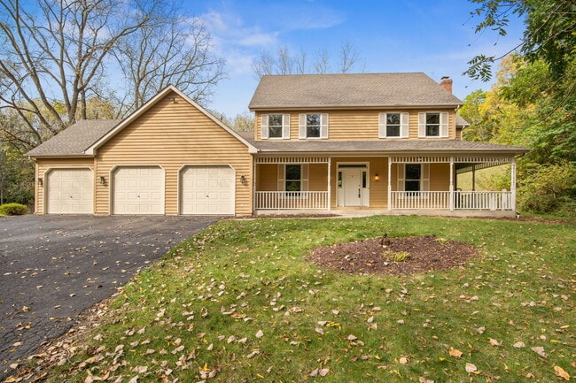 property at 41W230 Sylvan Dr