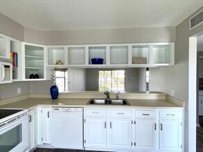 1850 Atlantic St, Unit 121 in Melbourne Beach, FL - Building Photo - Building Photo