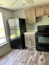 7204 Shellburne Dr in Raleigh, NC - Building Photo - Building Photo