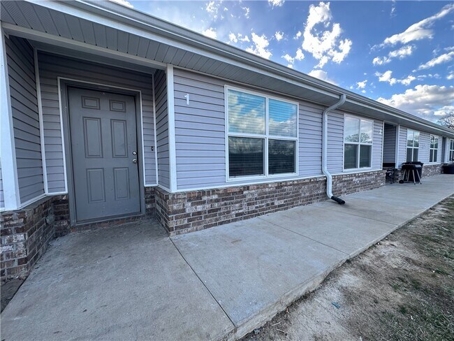 property at 325 Brook Ct