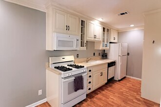 1181 Church St in Decatur, GA - Building Photo - Building Photo
