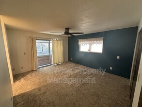 321 Larkin Rd in Grants Pass, OR - Building Photo - Building Photo