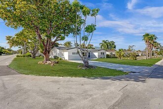 1101 NE 4th Ave in Boca Raton, FL - Building Photo - Building Photo