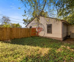 3627 Colcord Ave in Waco, TX - Building Photo - Building Photo