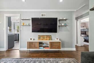 2124 Seward St in Evanston, IL - Building Photo - Building Photo