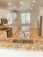 3116 Promenade in Costa Mesa, CA - Building Photo - Building Photo