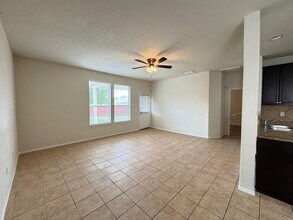 3310 Coahuila Way in San Antonio, TX - Building Photo - Building Photo
