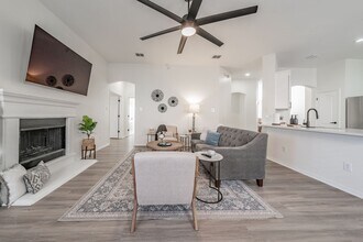 9040 Weller Ln in Fort Worth, TX - Building Photo - Building Photo