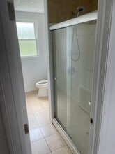 211 Ontario St, Unit 1 in Albany, NY - Foto de edificio - Building Photo