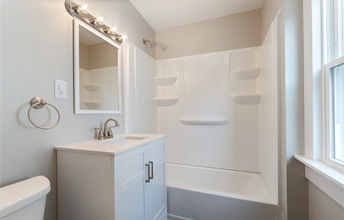 1300 Spring St, Unit 1 in Syracuse, NY - Building Photo - Building Photo