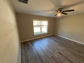 3099 W Viking Ln in Citrus Springs, FL - Building Photo - Building Photo