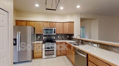 3869 Pronghorn Meadows Cir in Colorado Springs, CO - Building Photo - Building Photo