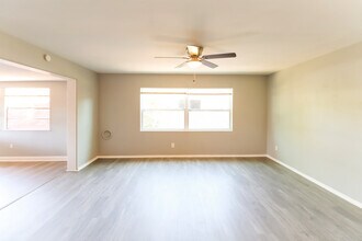 2310 Crosby St in Lakeland, FL - Building Photo - Building Photo
