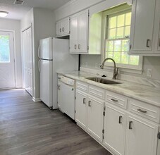 121 Kenton Dr in Irmo, SC - Building Photo - Building Photo