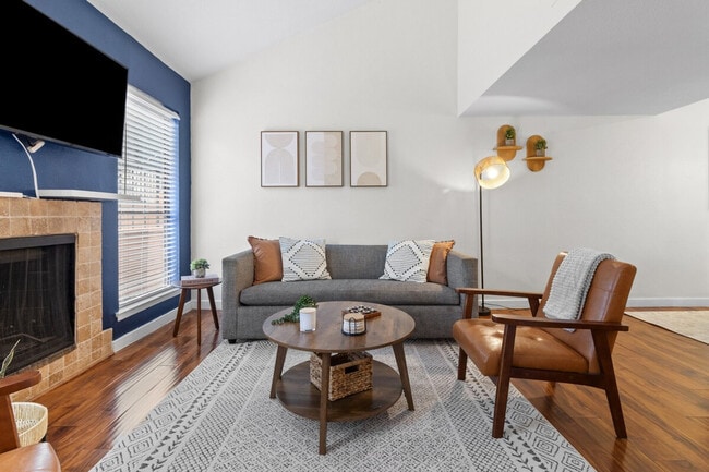 708 S 1st St, Unit SI ID1422350P