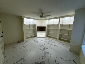 13 Royale Cir in Laredo, TX - Building Photo - Building Photo