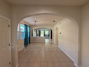 1720 Dalia Ln in Manteca, CA - Building Photo - Building Photo