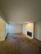 3330 Templeton Gap Rd in Colorado Springs, CO - Building Photo - Building Photo